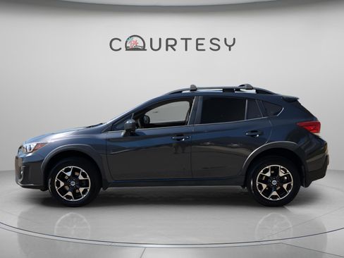 Used 2018 Subaru Crosstrek 2.0i image 3