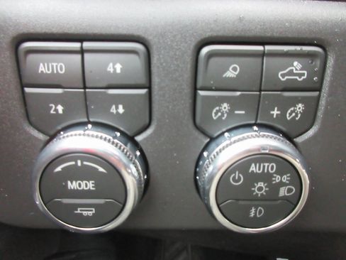 New 2026 GMC Sierra 1500 Elevation w/ Elevation Premium Package image 18