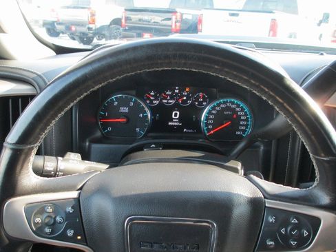 Used 2019 GMC Sierra 3500 Denali w/ Duramax Plus Package image 28