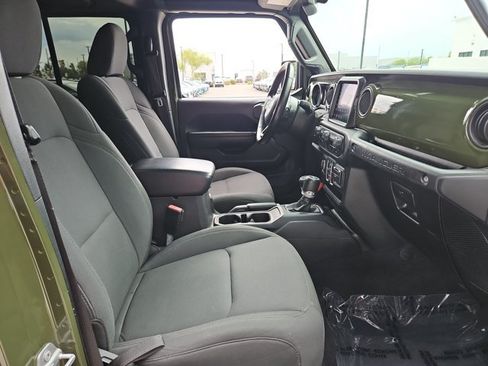 Used 2021 Jeep Wrangler Unlimited Sport AWD/4WD image 26
