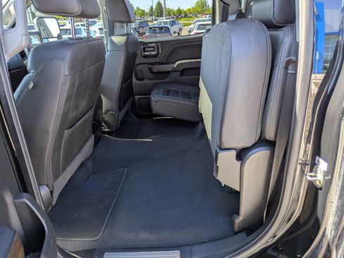 Used 2019 GMC Sierra 3500 Denali w/ Duramax Plus Package AWD/4WD image 31