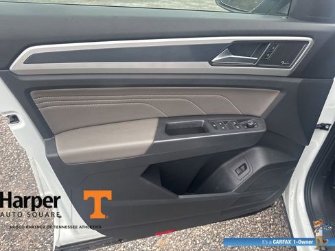 Used 2023 Volkswagen Atlas Cross Sport SEL Premium R-Line image 19