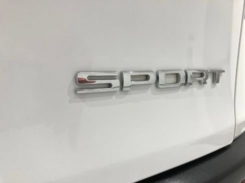 Used 2017 Jeep Cherokee Sport w/ Trailer Tow Group AWD/4WD image 15