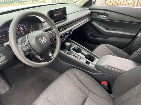 Used 2024 Honda Accord EX image 18