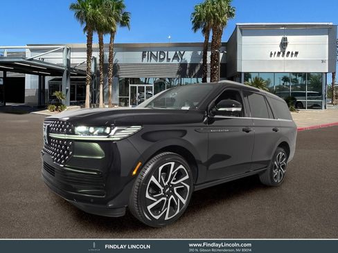 New 2027 Lincoln Navigator Black Label AWD/4WD image 1