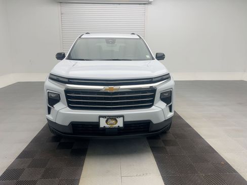 New 2026 Chevrolet Traverse LT w/ Driver Confidence Package image 6