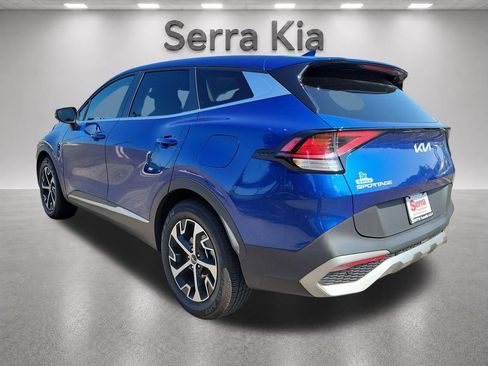 Used 2023 Kia Sportage EX FWD image 3
