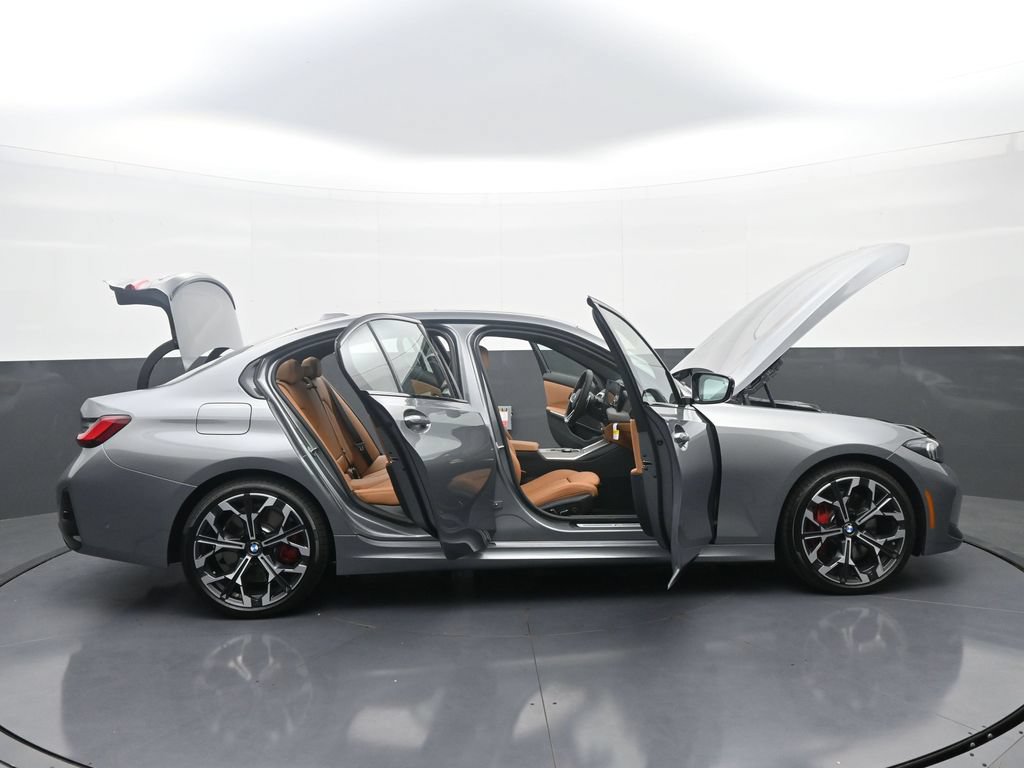 New 2026 BMW 330i xDrive Sedan w/ M Sport Package AWD/4WD image 45