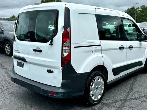 Used 2016 Ford Transit Connect XL image 5