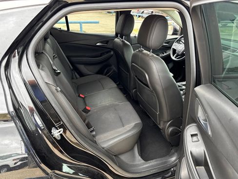 Used 2022 Buick Encore GX Select w/ Experience Buick Package FWD image 11