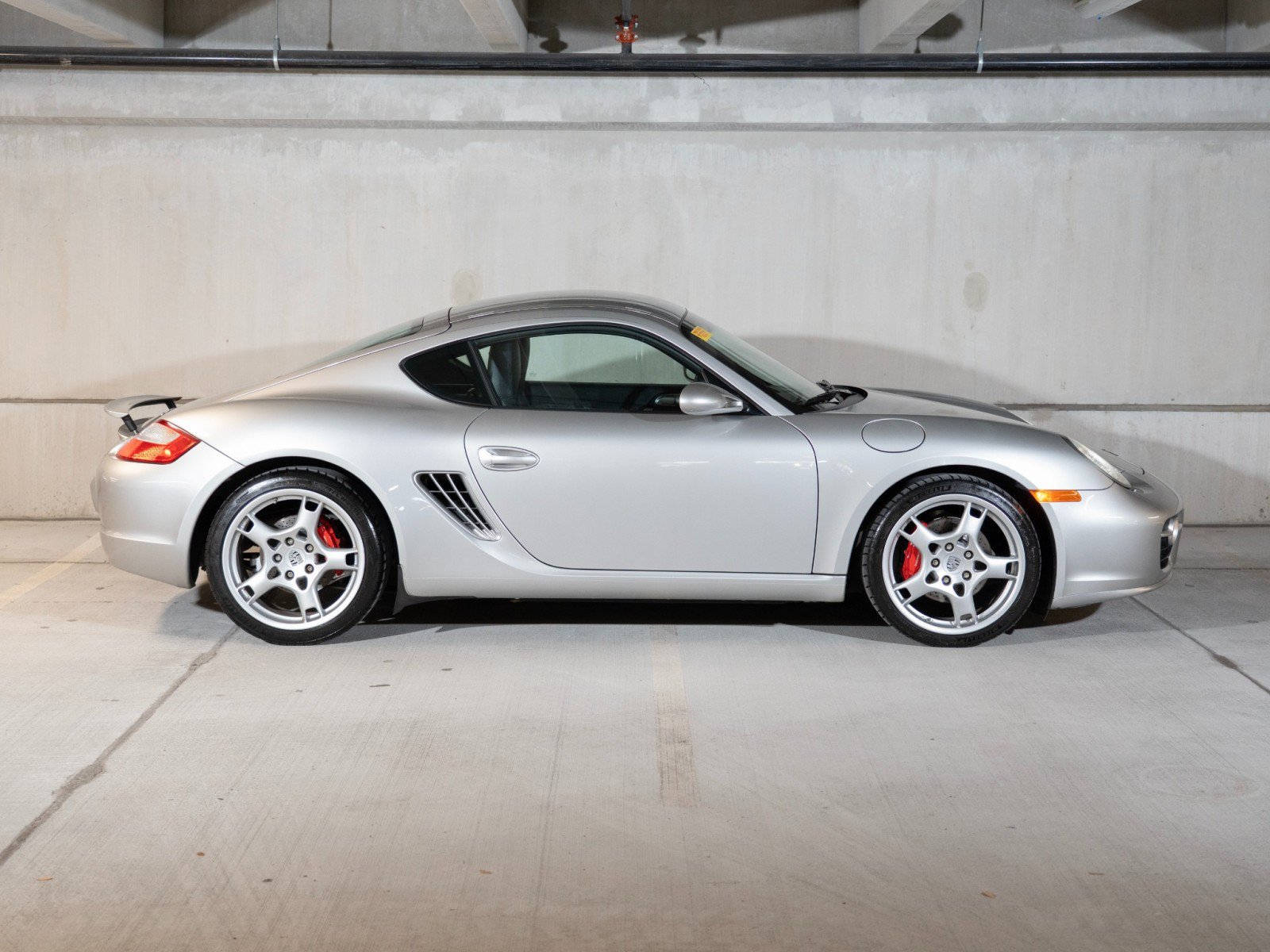 Used 2006 Porsche Cayman S RWD image 8