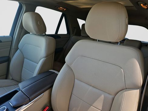 Used 2015 Mercedes-Benz ML 350 4MATIC image 17