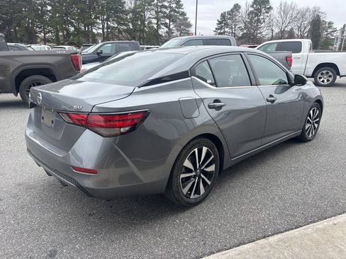 Used 2023 Nissan Sentra SV w/ SV Premium Package image 8