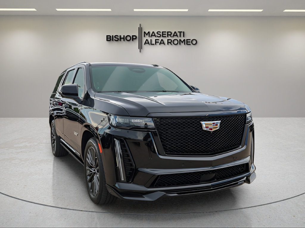 Used 2024 Cadillac Escalade V AWD/4WD image 2
