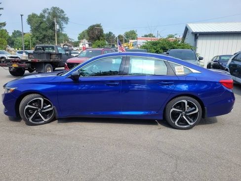 Used 2021 Honda Accord Sport Special Edition image 2