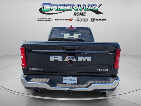 Used 2025 RAM 1500 Laramie AWD/4WD image 6