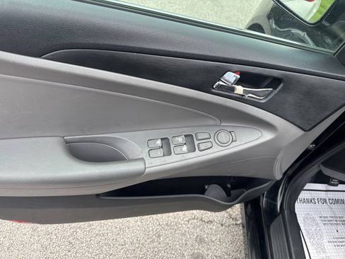 Used 2012 Hyundai Sonata GLS w/ Popular Equipment Pkg FWD image 9