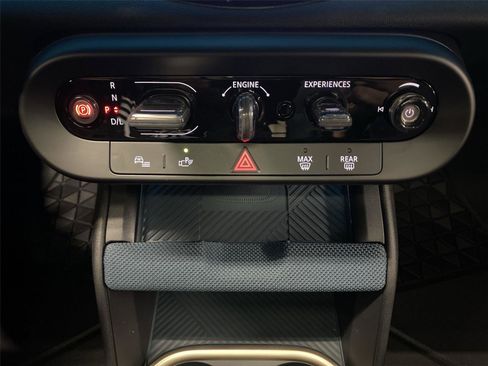 Certified 2025 MINI Cooper Countryman S w/ Comfort Package Max image 26