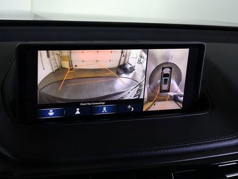 Used 2023 Acura MDX SH-AWD w/ Advance Package image 21