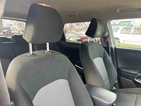 Used 2020 Kia Soul LX image 14