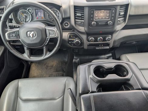Used 2022 RAM 1500 Tradesman AWD/4WD image 9