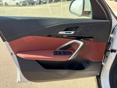 New 2026 BMW X1 xDrive28i w/ Technology Package image 12