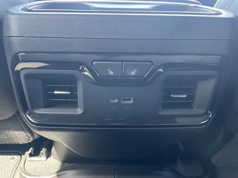 Certified 2025 GMC Sierra 2500 AT4X AWD/4WD image 20