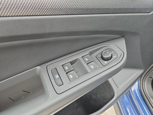 New 2025 Volkswagen GTI SE image 15