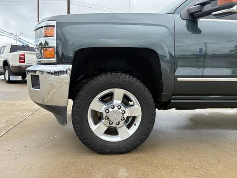 Used 2017 Chevrolet Silverado 2500 LTZ w/ Duramax Plus Package AWD/4WD image 7