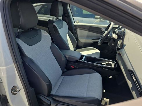 Certified 2023 Volkswagen ID.4 Pro RWD image 5