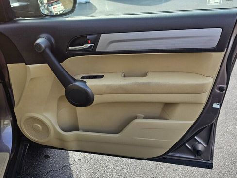 Used 2011 Honda CR-V SE image 30