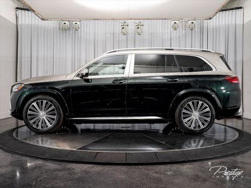 Used 2024 Mercedes-Benz Maybach GLS 600 4MATIC image 8