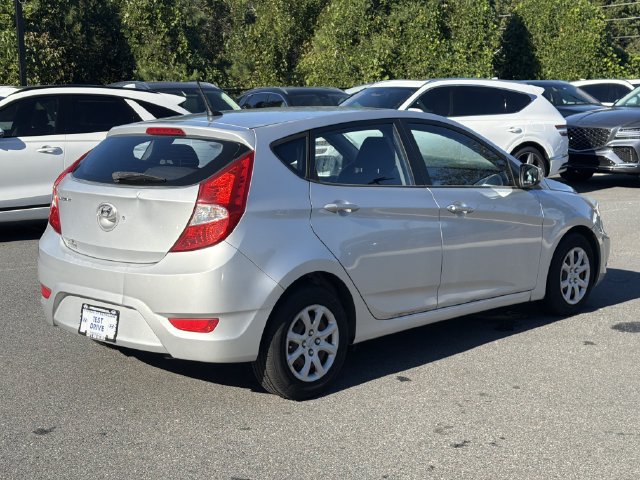 Used 2012 Hyundai Accent GS FWD image 8