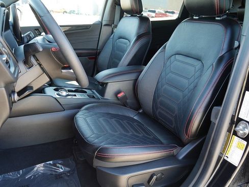 Used 2023 Ford Escape ST-Line Elite w/ Premium Technology Package AWD/4WD image 15