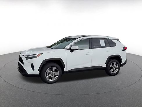 Used 2024 Toyota RAV4 XLE w/ Weather Package AWD/4WD image 8