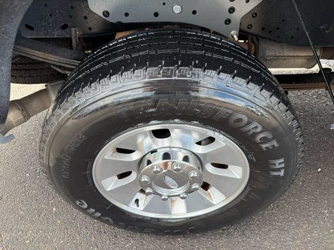 Used 2010 Ford F250 Lariat AWD/4WD image 12