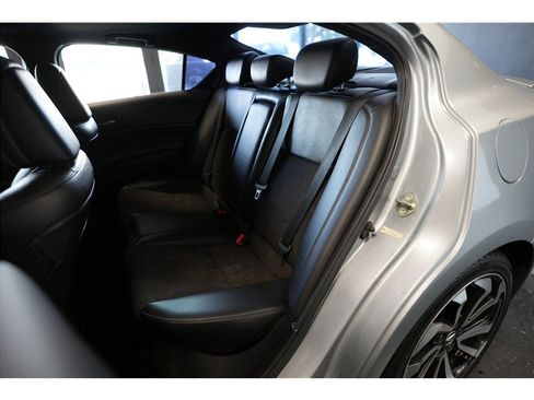 Used 2017 Acura ILX FWD image 12
