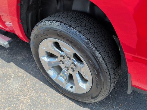 Used 2022 RAM 1500 Big Horn AWD/4WD image 15