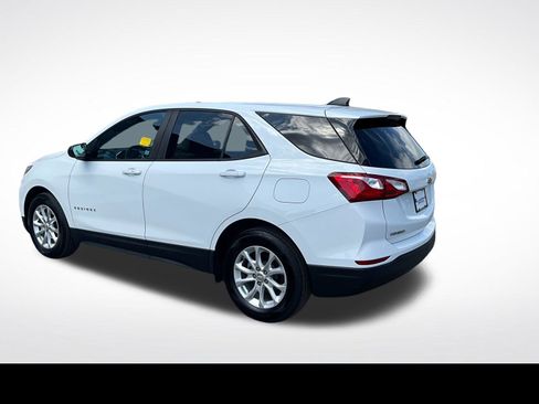 Used 2020 Chevrolet Equinox LS w/ LS Convenience Package FWD image 13