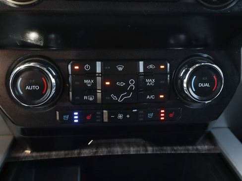 Used 2019 Ford F450 Lariat w/ Lariat Ultimate Package image 40