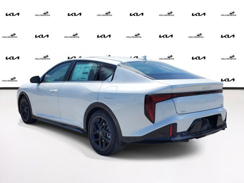 New 2025 Kia K4 GT-Line Turbo FWD image 4