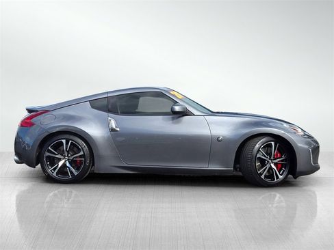 Used 2020 Nissan 370Z Touring Sport image 3