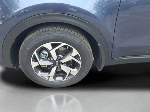 Used 2020 Kia Sportage LX FWD image 25