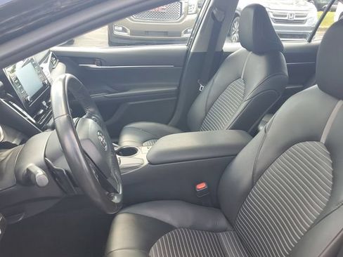 Used 2024 Toyota Camry SE FWD image 15
