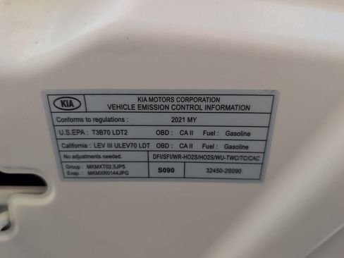 Used 2021 Kia Sorento EX image 44