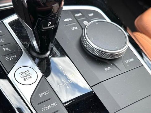 Used 2024 BMW X3 xDrive30i w/ Premium Package w/ZPA image 15