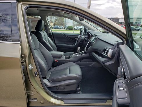 Used 2024 Subaru Outback Touring w/ Popular Package #2 image 18