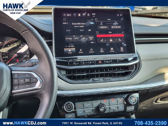 Used 2024 Jeep Compass Limited AWD/4WD image 12