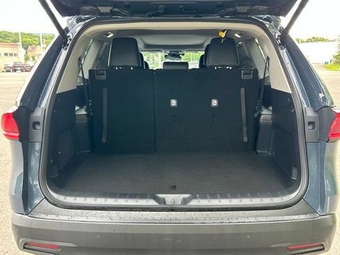 Used 2025 Toyota Grand Highlander AWD Hybrid image 40