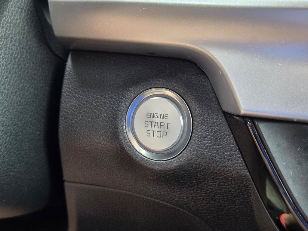 Used 2021 Kia Telluride LX AWD/4WD image 28